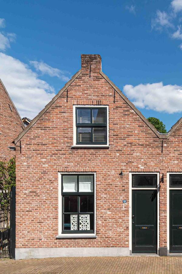 B&B Zilverstad Huisje De Watertoren Schoonhoven Bagian luar foto